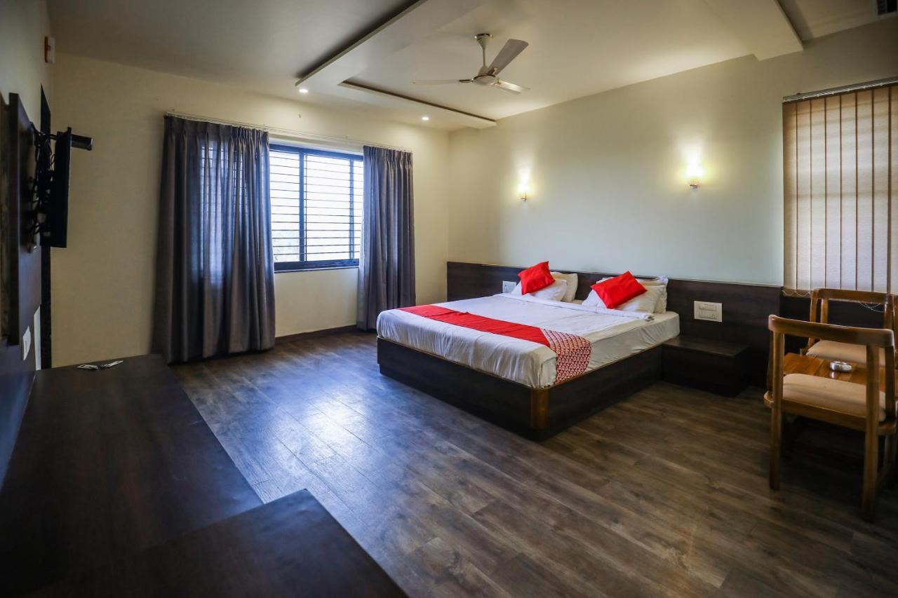 Hotel The Cult Hubballi-Dharwar Zewnętrze zdjęcie