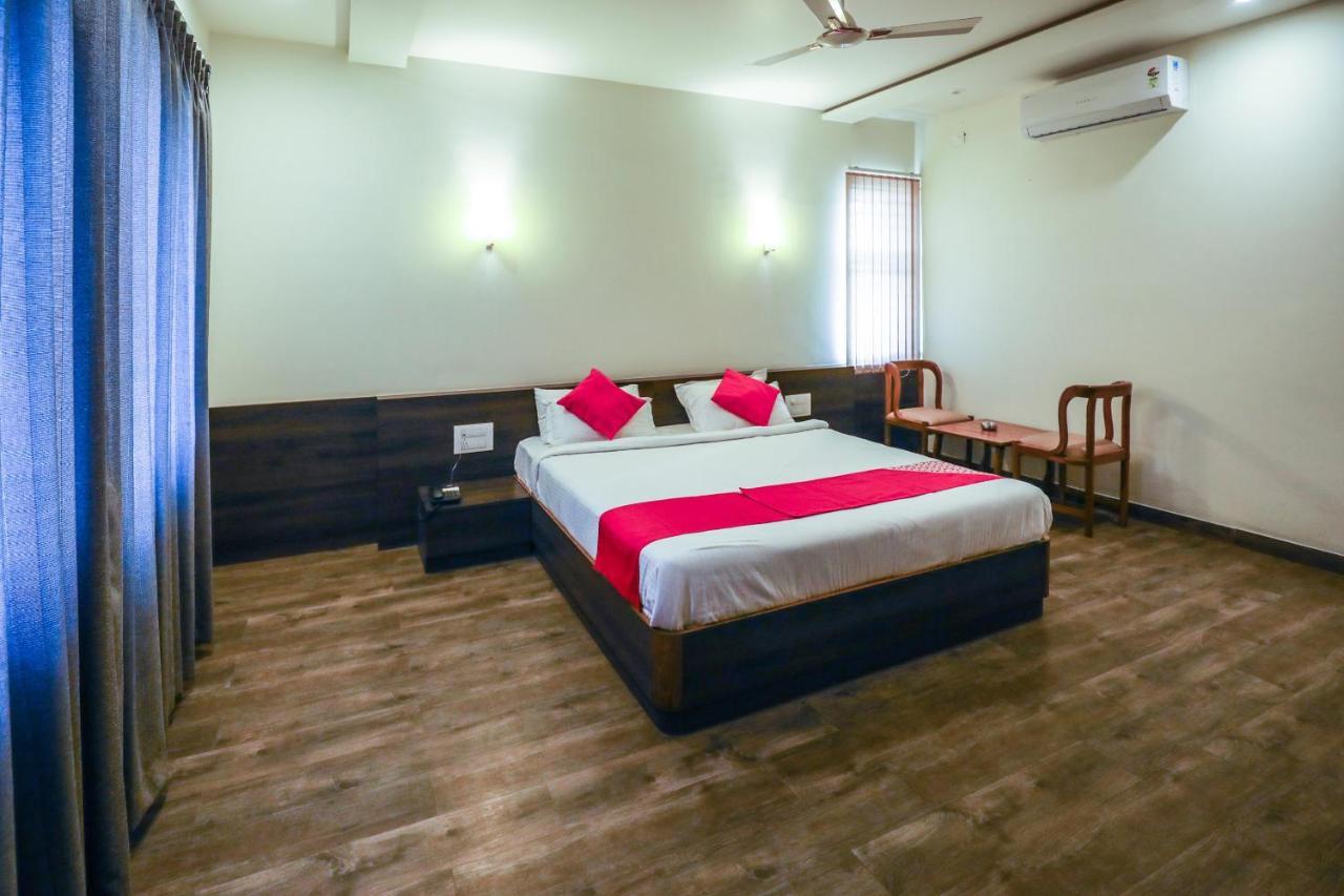 Hotel The Cult Hubballi-Dharwar Zewnętrze zdjęcie