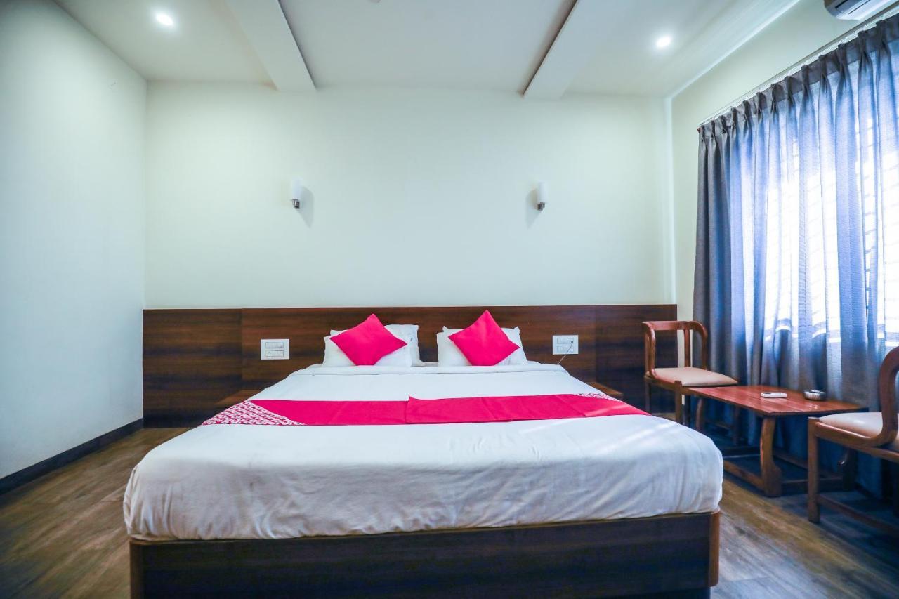 Hotel The Cult Hubballi-Dharwar Zewnętrze zdjęcie