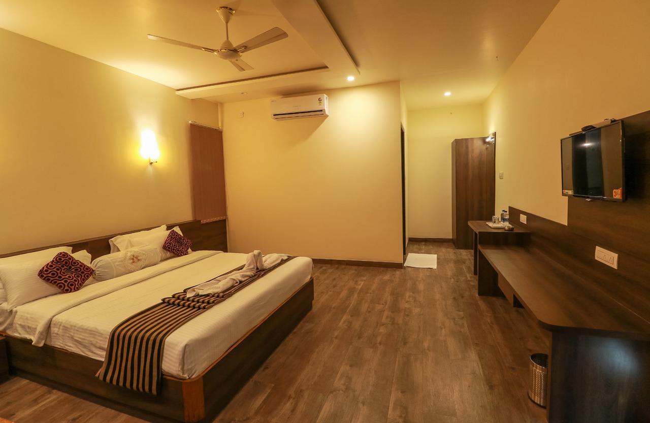 Hotel The Cult Hubballi-Dharwar Zewnętrze zdjęcie
